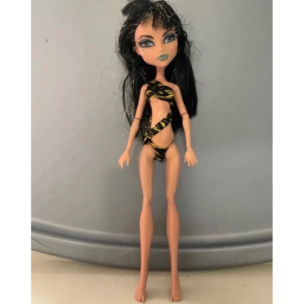 Monster High Cleo De Nile Gloom Beach‎ Doll